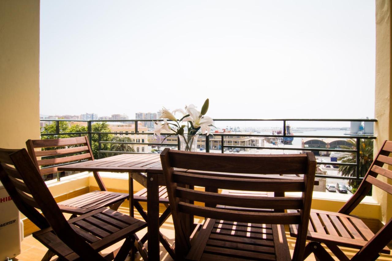 Holidays2Malaga Terraza & Junto Puerto Deportivo Exterior photo